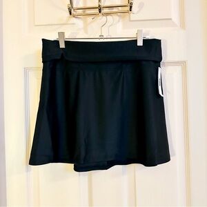 NWT black Victoria’s Secret skirt